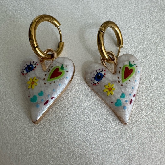 Heart Eye Colorful Earrings - Picture 4 of 8